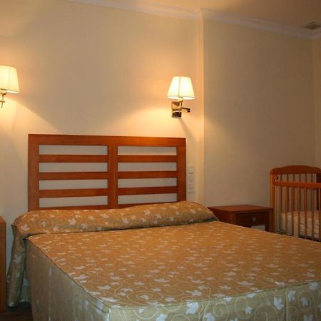 Hostal Margarita La Línea de la Concepción Esterno foto