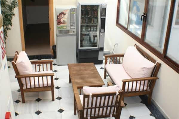Hostal Margarita La Línea de la Concepción Esterno foto